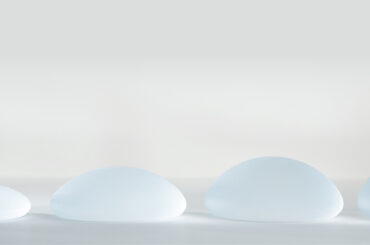 Wenn Sie sich für eine Brustvergrößerung mit Brustimplantaten interessieren, ist die Entscheidung für die Art Motiva Brustimplantate wichtig.